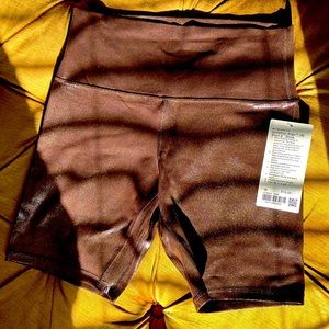 Lululemon Align High Rise 8” Shine Running/Biking Shorts